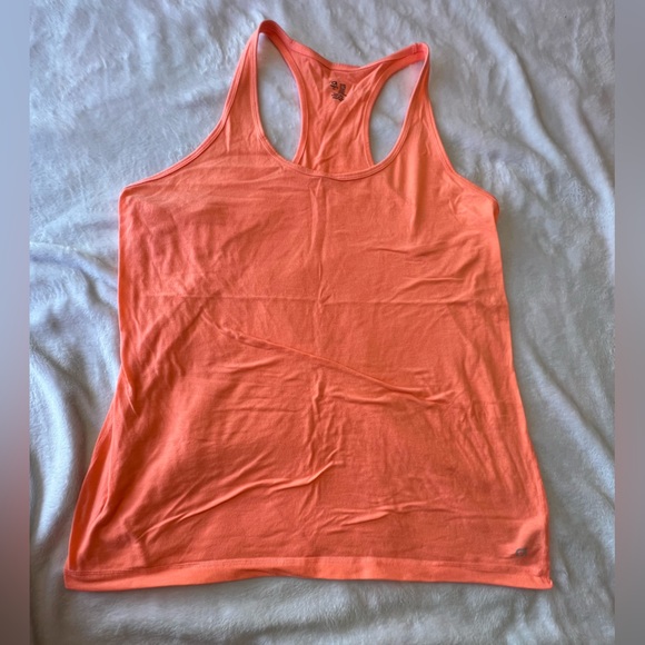 Gap Fit Women's Workout Tank and Leggings Set - Picture 2 of 14